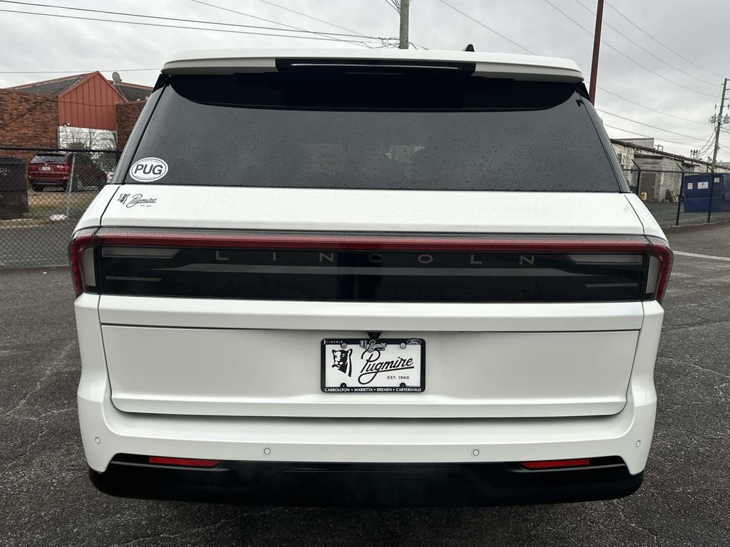 New 2026 Lincoln Navigator Black Label image 6