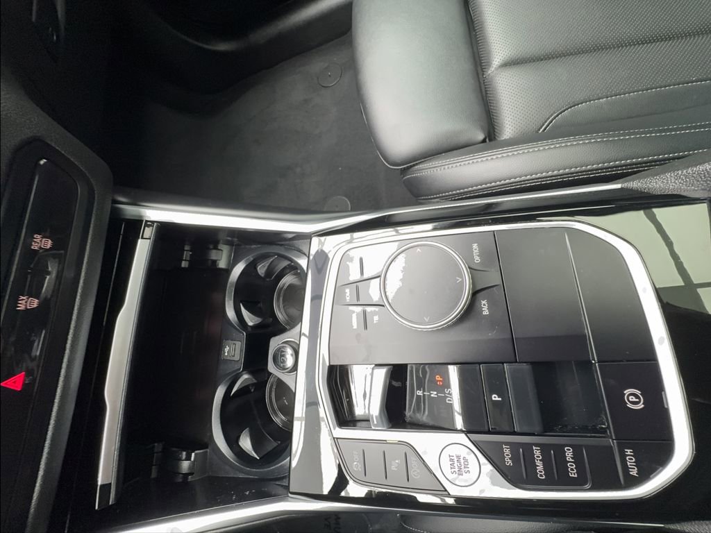 Used 2023 BMW 330i Sedan w/ Premium Package RWD image 45