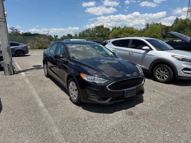 Used 2020 Ford Fusion S FWD image 2