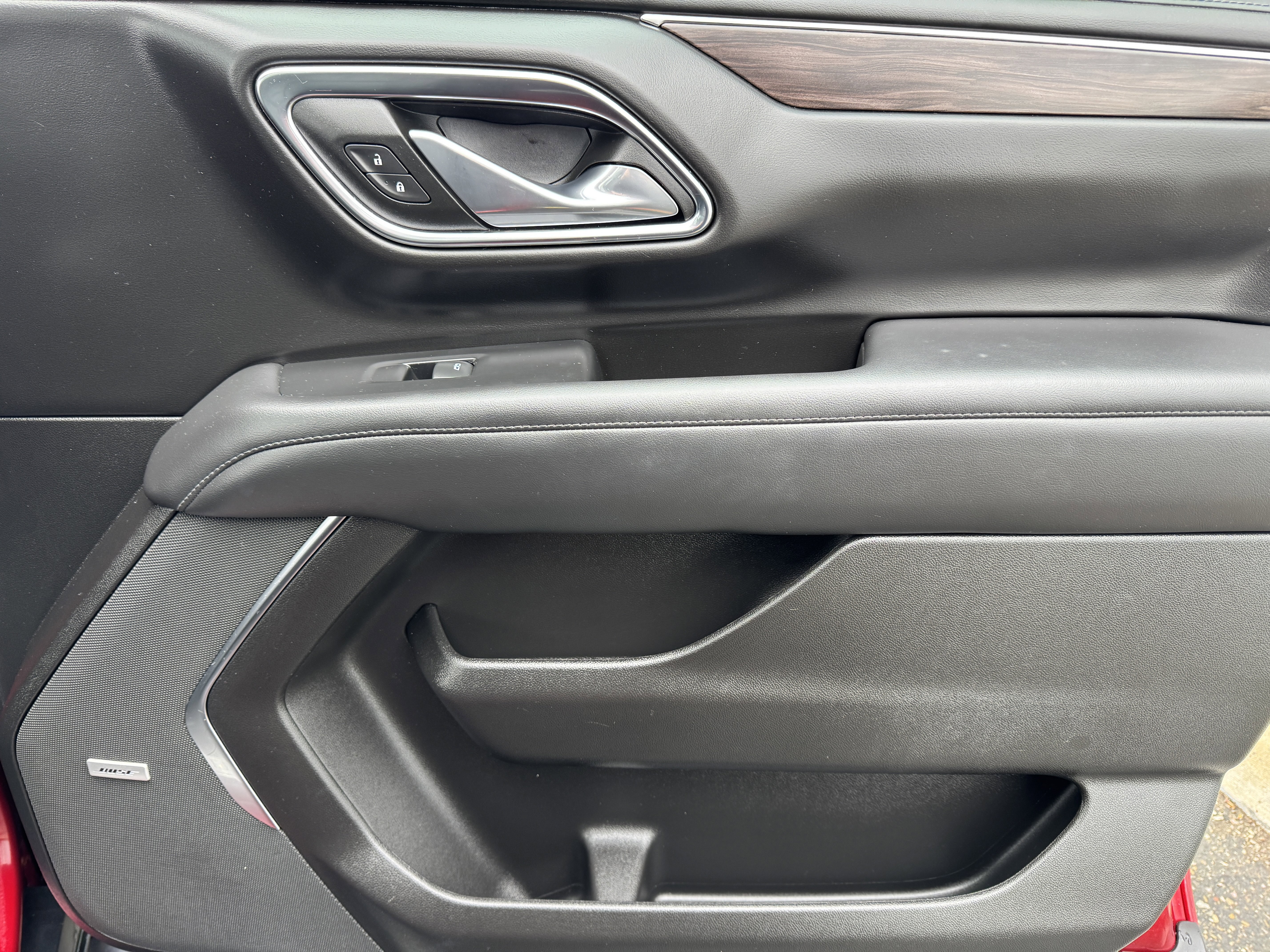 Used 2023 Chevrolet Tahoe Z71 w/ Z71 Off-Road Package image 23