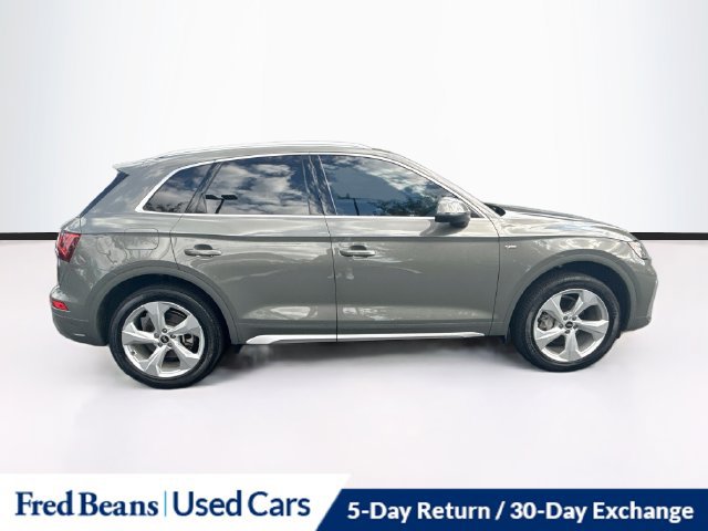 Used 2023 Audi Q5 2.0T Premium Plus w/ Premium Plus Package AWD/4WD image 11