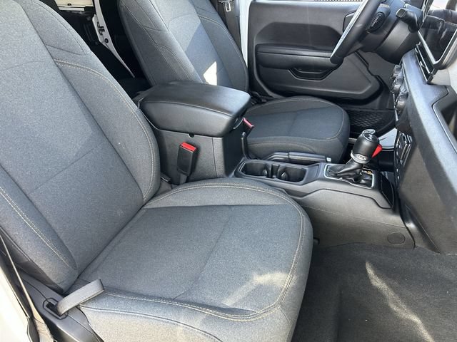 Used 2024 Jeep Wrangler Unlimited Sport AWD/4WD image 11