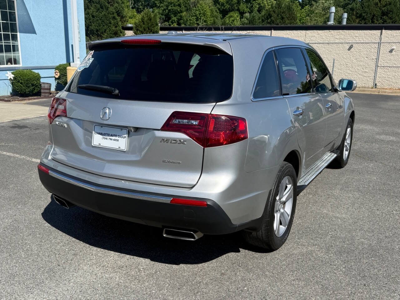 Used 2011 Acura MDX w/ Technology Package AWD/4WD image 6