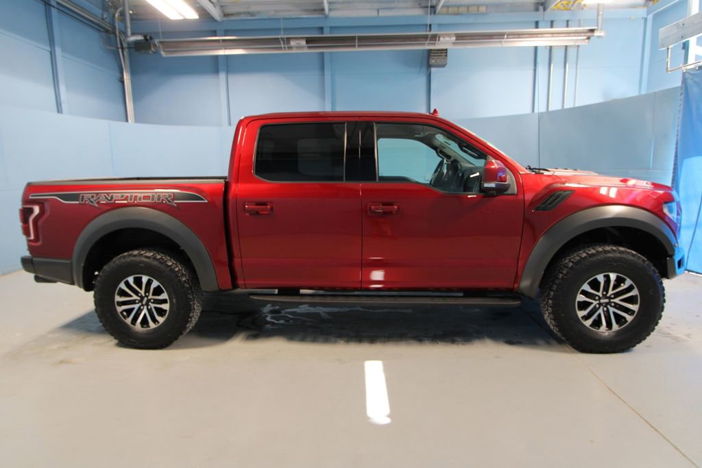 Used 2019 Ford F150 Raptor w/ Equipment Group 802A Luxury image 39