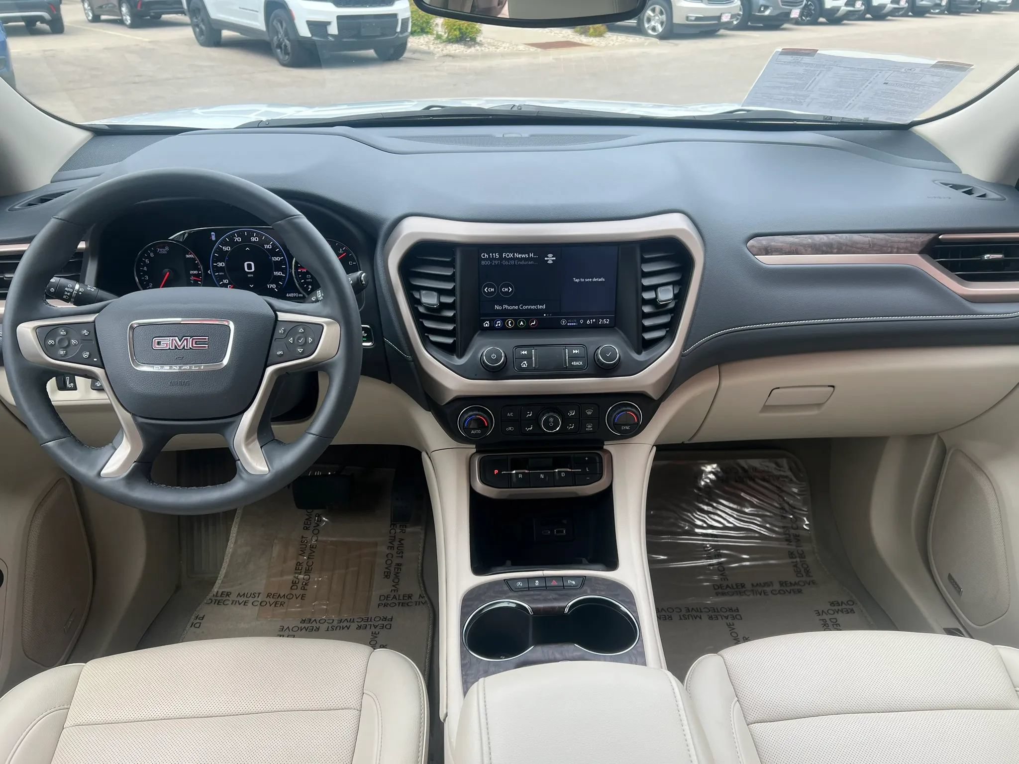 Used 2023 GMC Acadia Denali AWD/4WD image 14