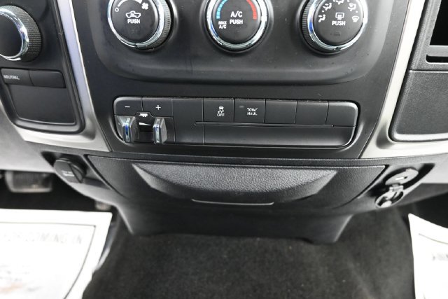 Used 2016 RAM 2500 SLT AWD/4WD image 13