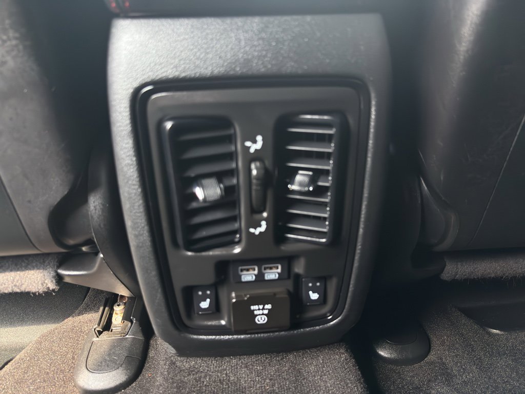 Used 2023 Dodge Durango GT image 14