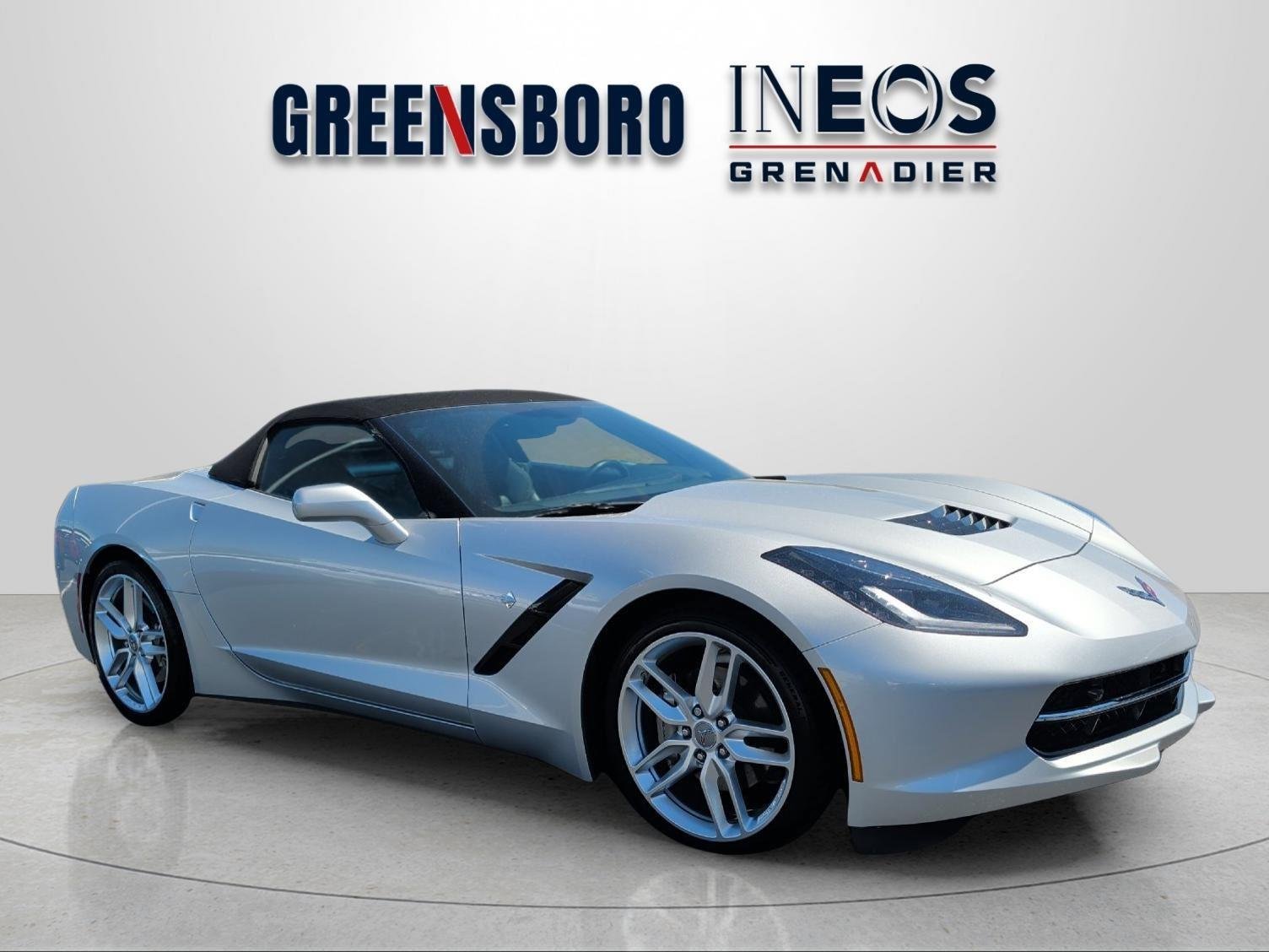 Used 2019 Chevrolet Corvette Stingray Convertible w/ 2LT Preferred Equipment Group RWD image 7