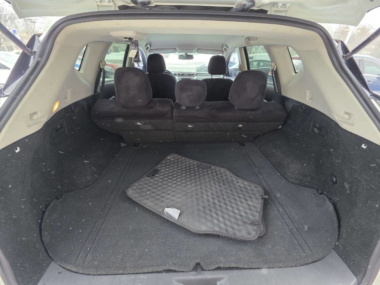Used 2019 Nissan Murano SV image 16