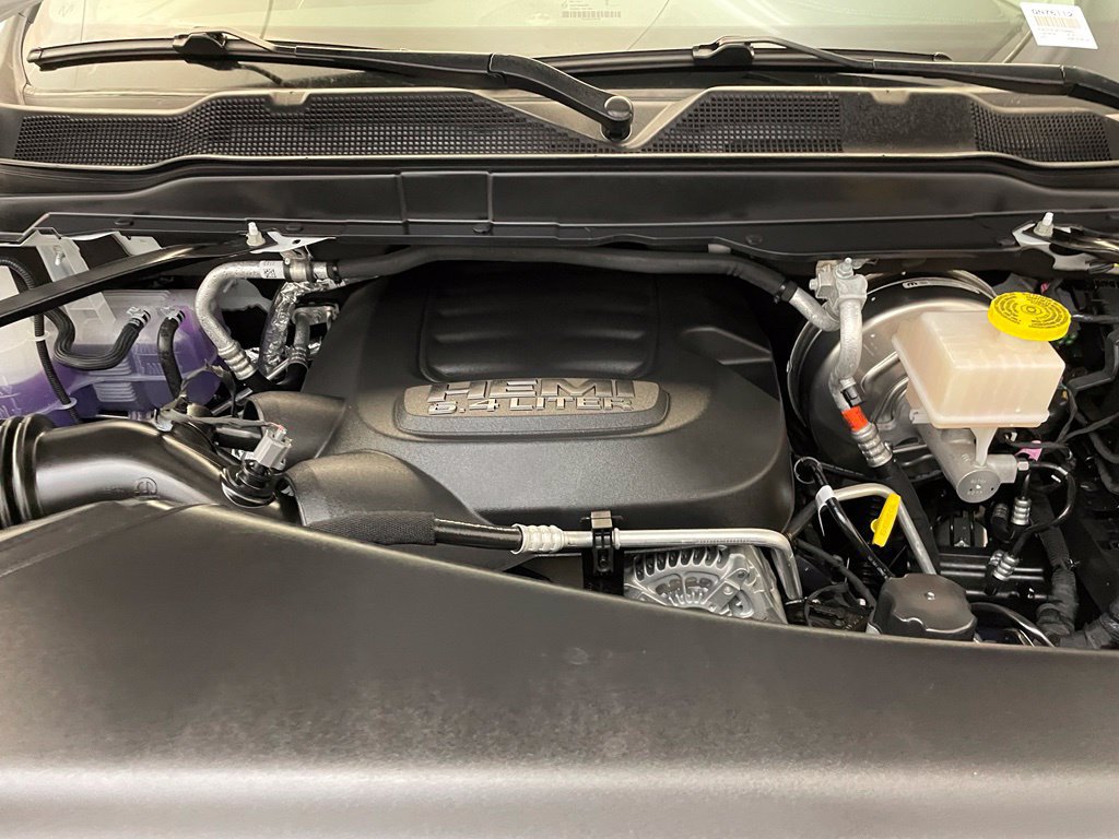 New 2027 RAM 2500 Laramie w/ Night Edition AWD/4WD image 22