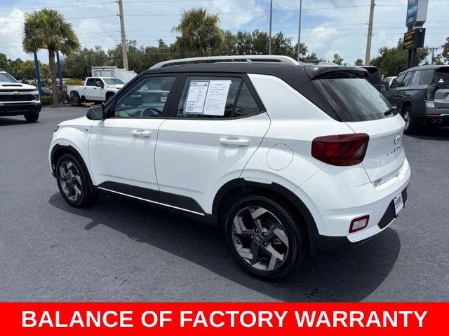 Used 2025 Hyundai Venue Limited FWD image 4
