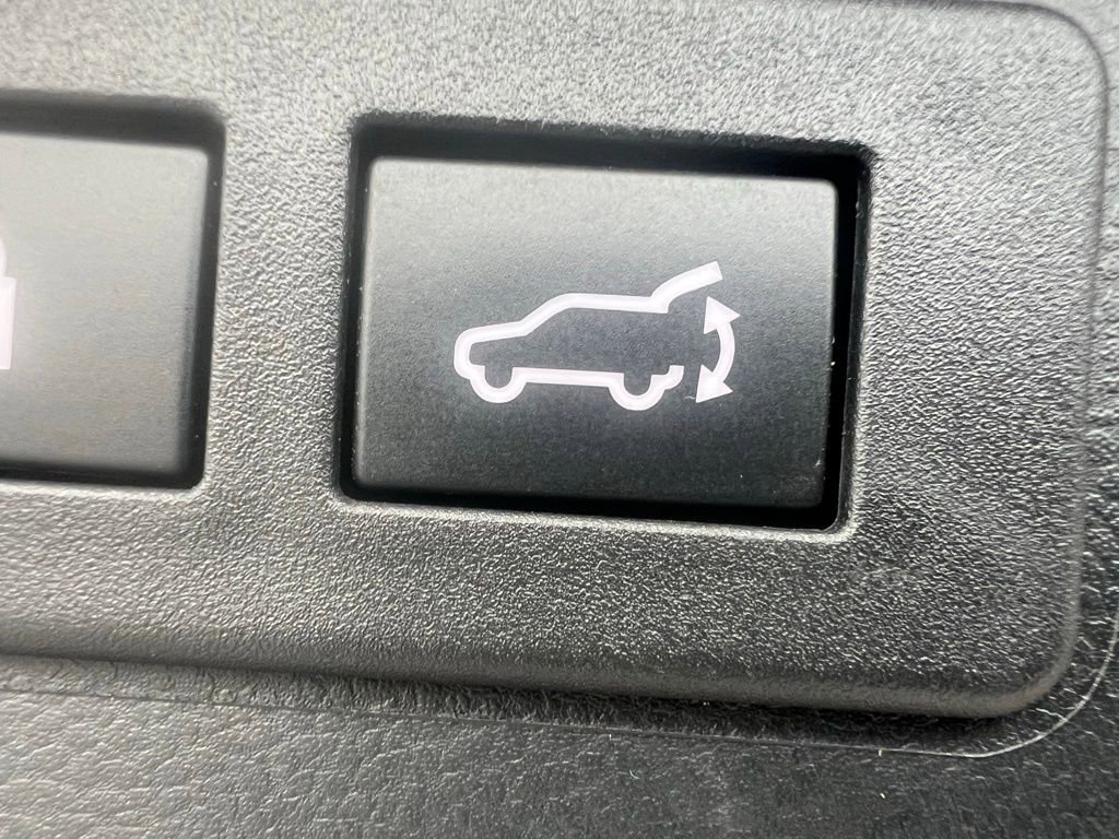Used 2022 Subaru Outback Premium w/ Popular Package #1 image 10
