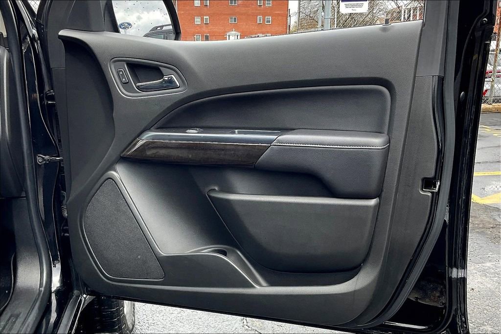 Used 2015 GMC Canyon SLT AWD/4WD image 21