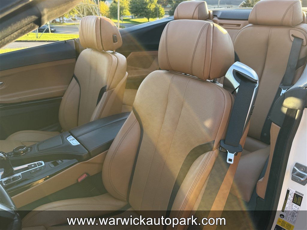 Used 2016 BMW 650i Convertible RWD image 13