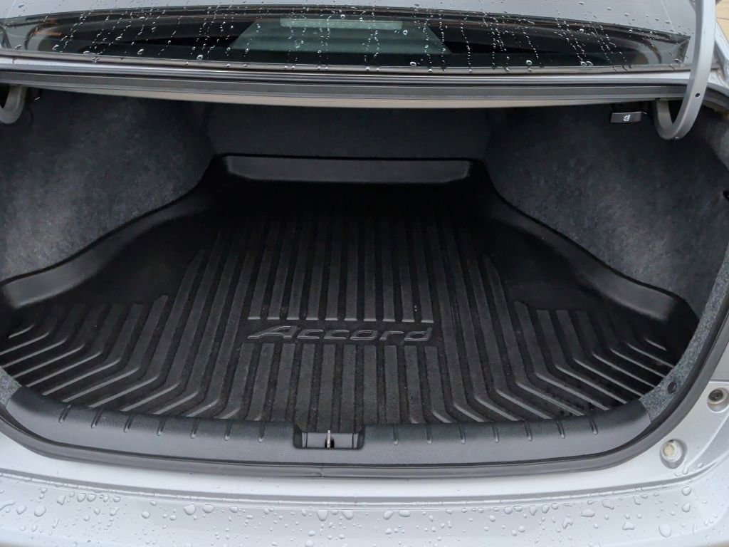 Used 2015 Honda Accord Sport image 35