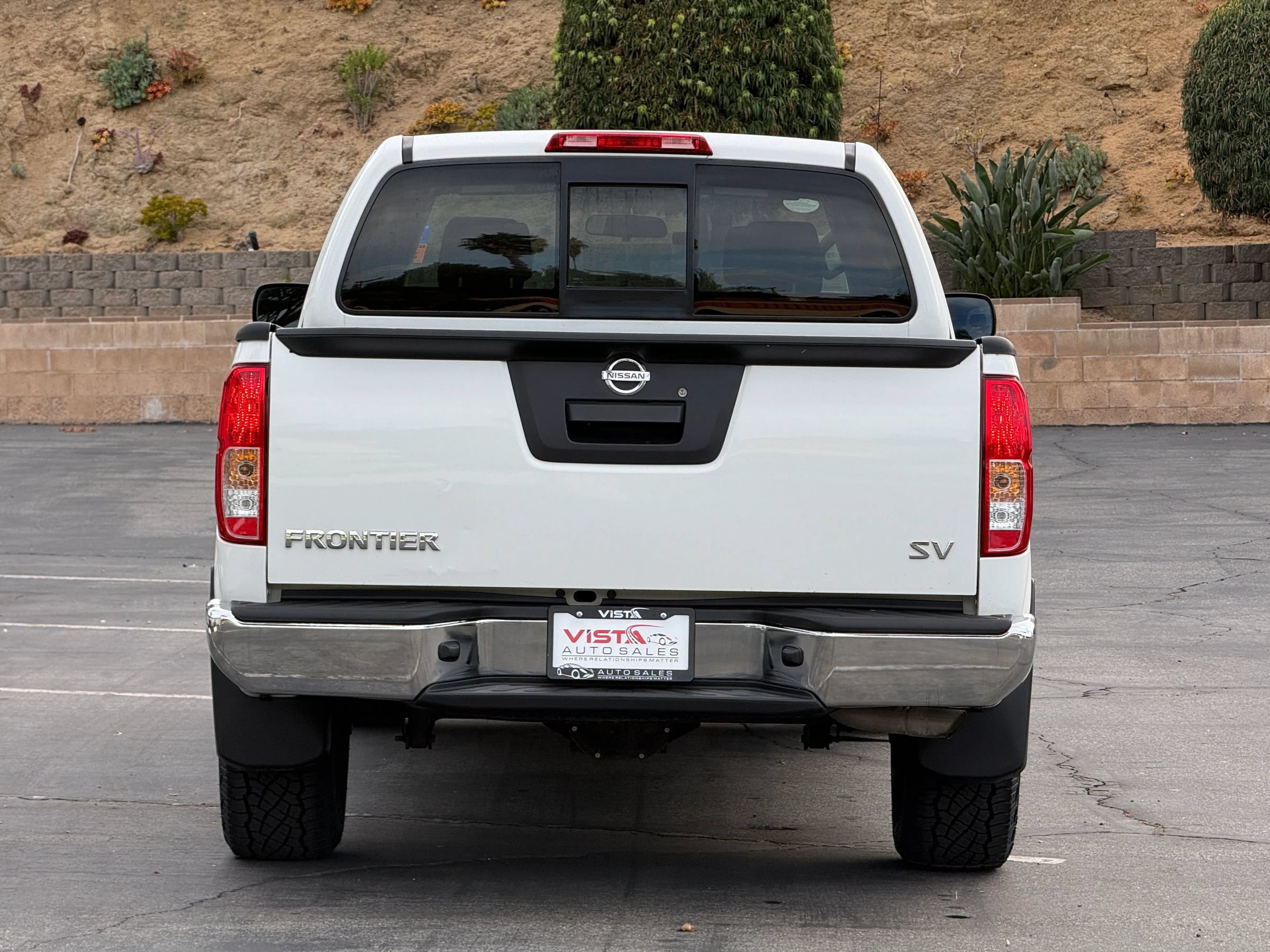 Used 2018 Nissan Frontier SV RWD image 4