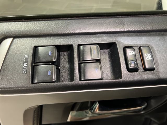 Used 2018 Toyota 4Runner SR5 image 44