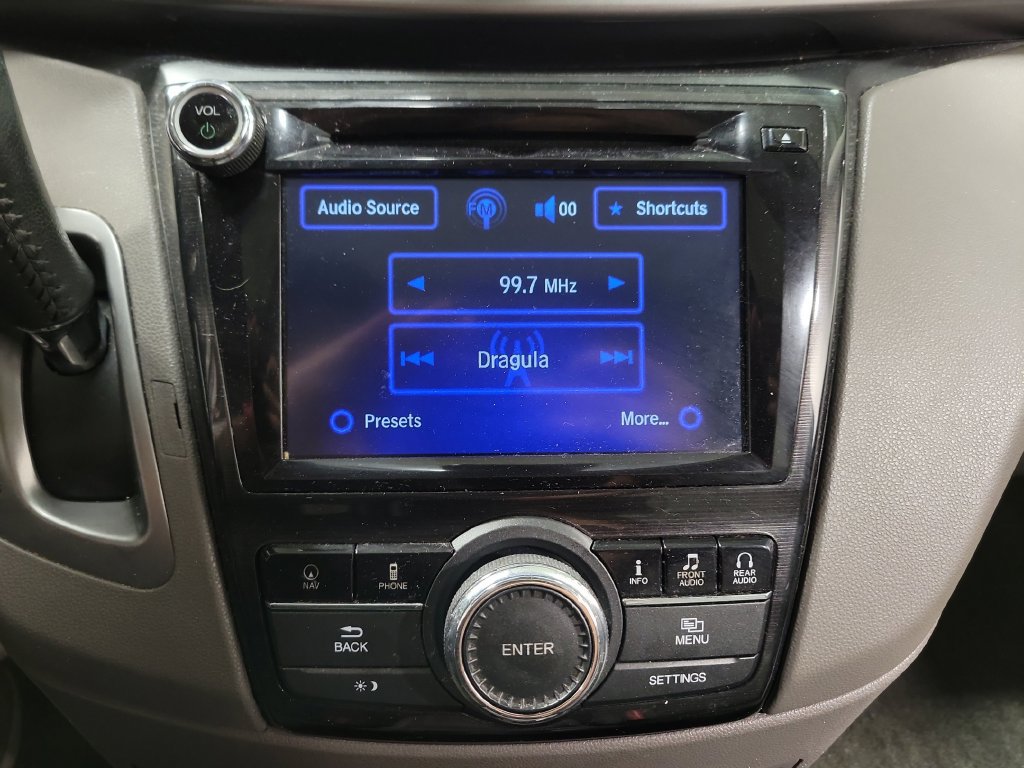 Used 2017 Honda Odyssey Touring image 19