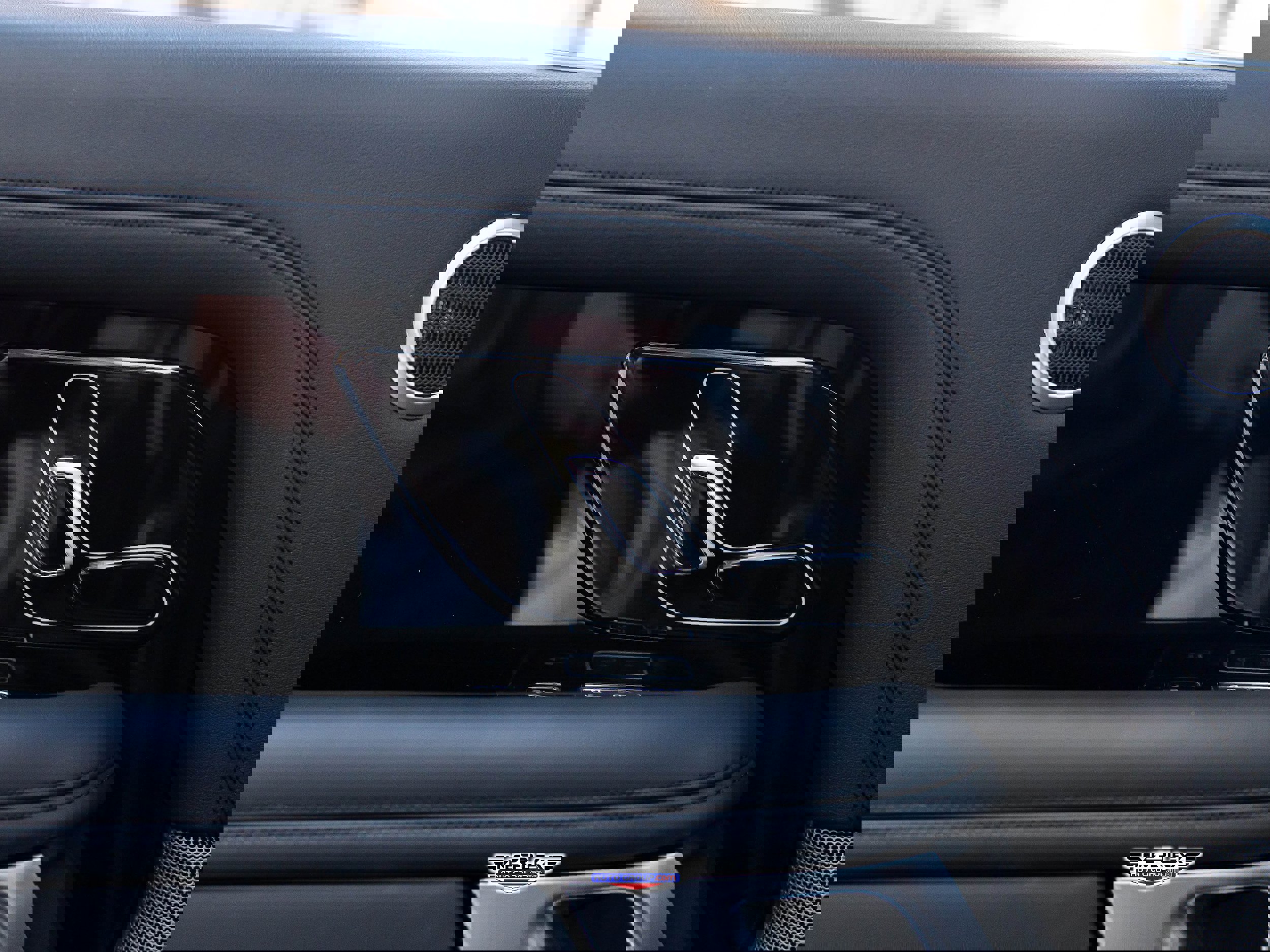 Used 2020 Land Rover Range Rover HSE image 48