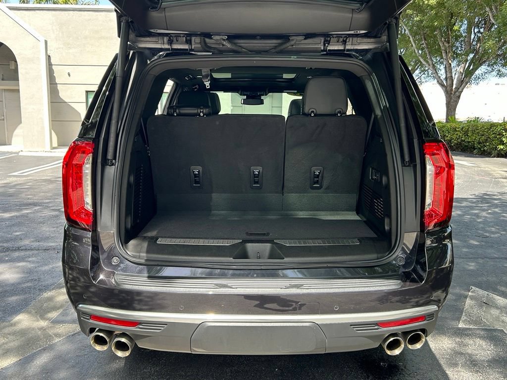 Used 2024 GMC Yukon Denali RWD image 36