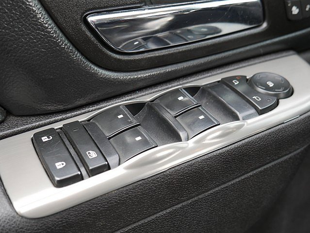 Used 2014 Chevrolet Silverado 2500 LTZ w/ LTZ Plus Package image 24