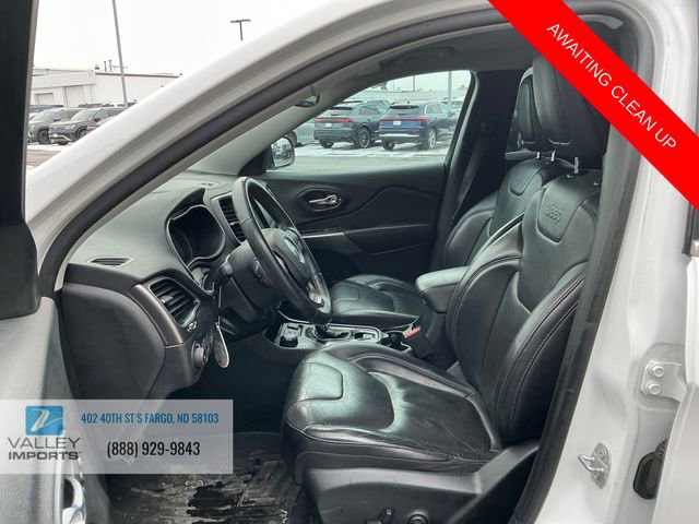 Used 2019 Jeep Cherokee Limited image 7