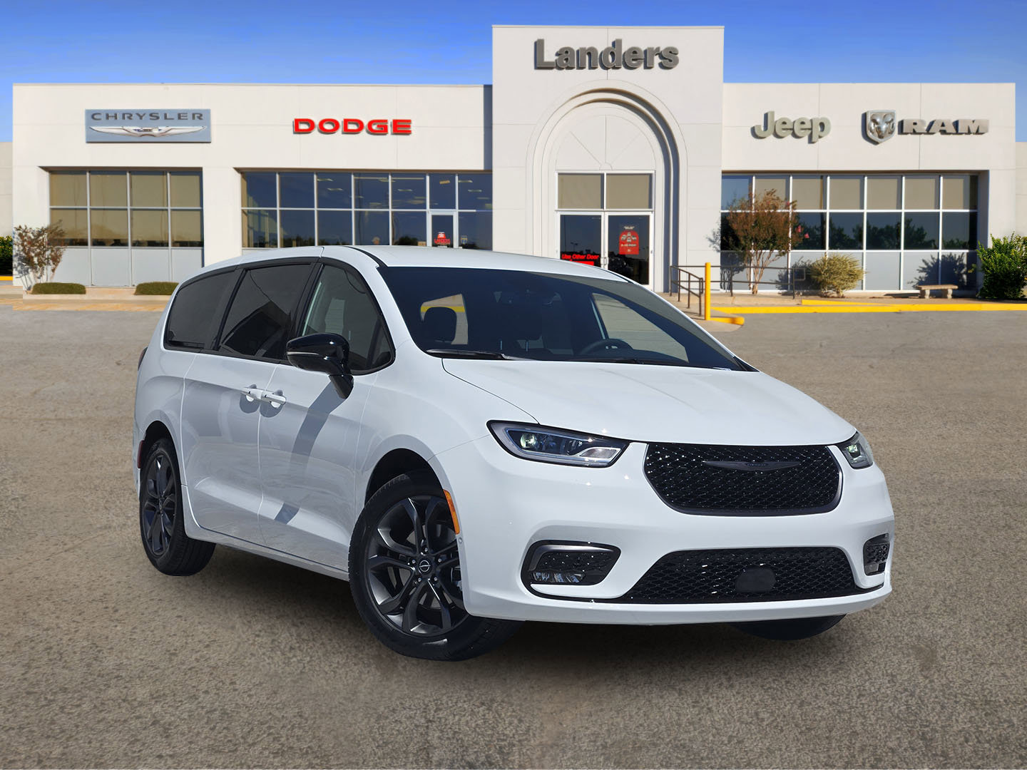 New 2026 Chrysler Pacifica Select