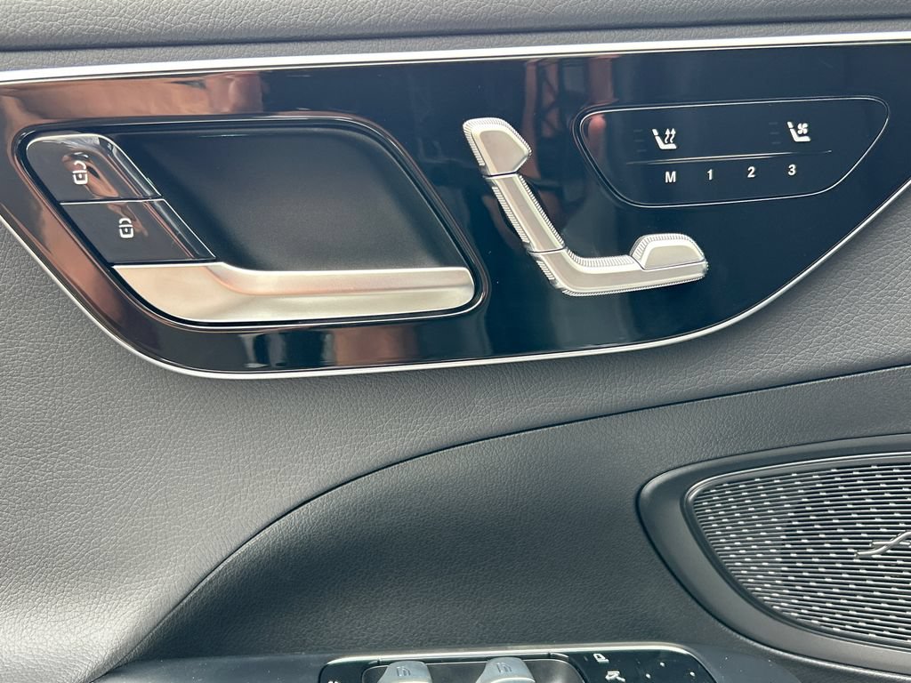 New 2026 Mercedes-Benz C 300 4MATIC Sedan image 11