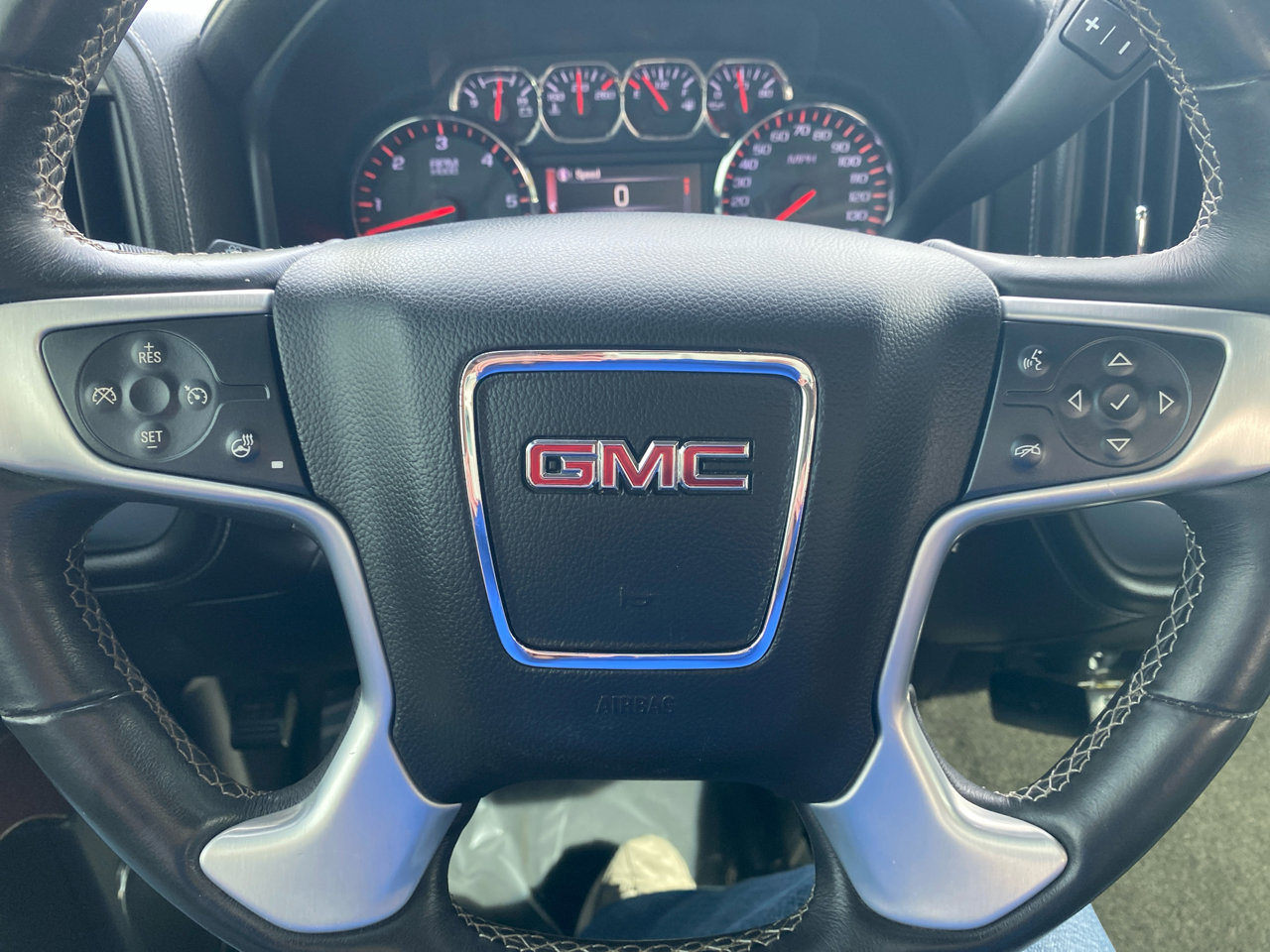 Used 2014 GMC Sierra 1500 SLT w/ SLT Preferred Package image 19