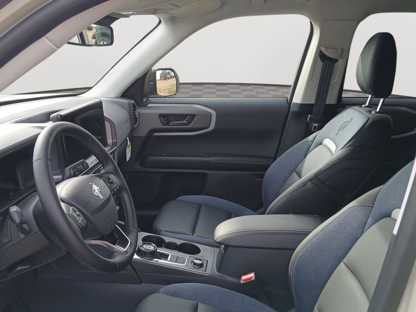 New 2025 Ford Bronco Sport Outer Banks AWD/4WD image 9