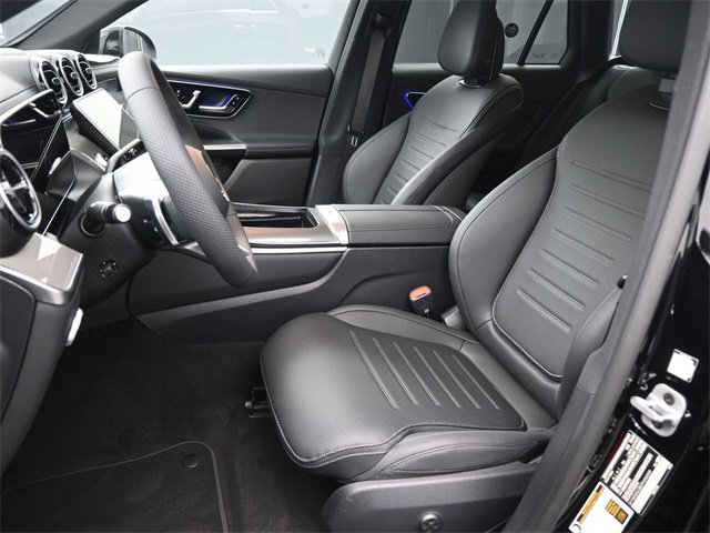 New 2026 Mercedes-Benz GLC 300 image 2