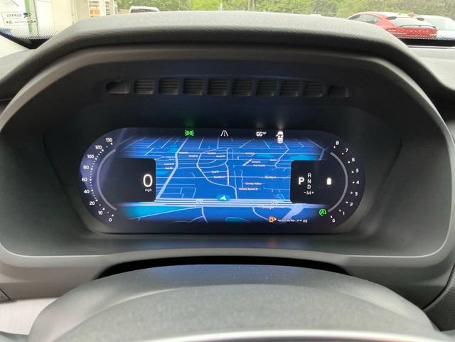 Certified 2025 Volvo XC90 B5 Core AWD/4WD image 13