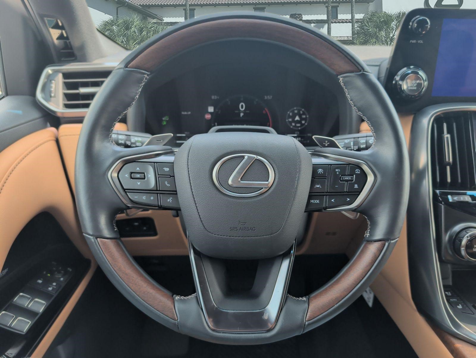 Certified 2026 Lexus LX 600 4WD w/ Accessory Package (Z1) image 13