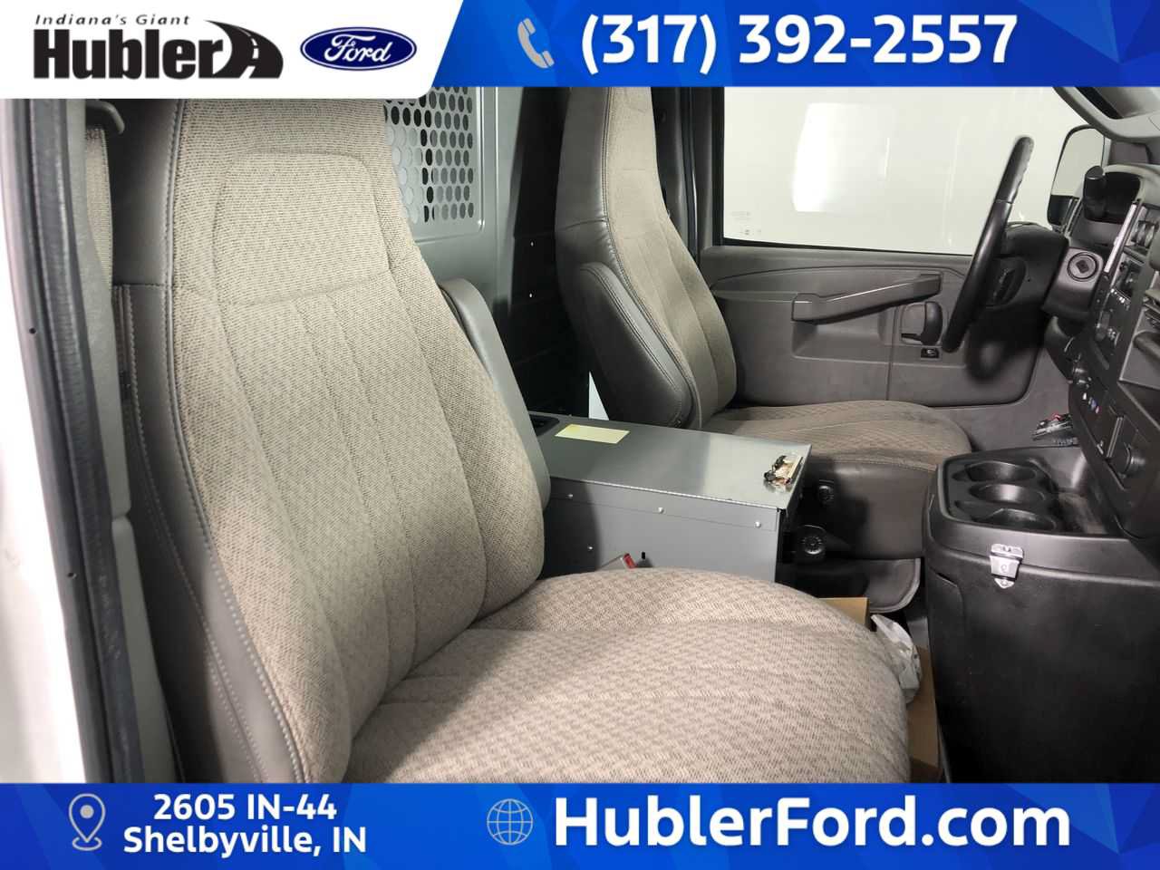 Used 2017 Chevrolet Express 2500 RWD image 17