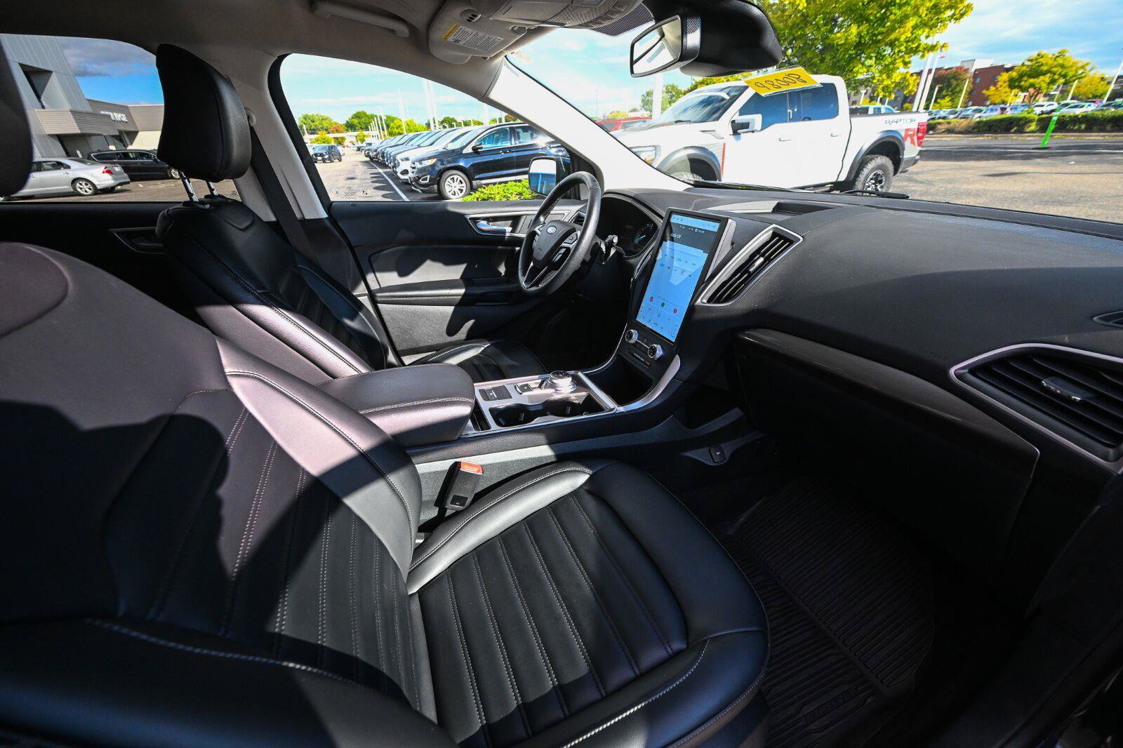 Used 2024 Ford Edge SEL w/ Convenience Package AWD/4WD image 26