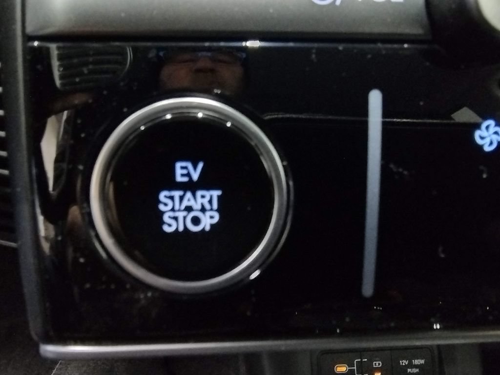 Certified 2026 Hyundai Ioniq 5 SE AWD/4WD image 31