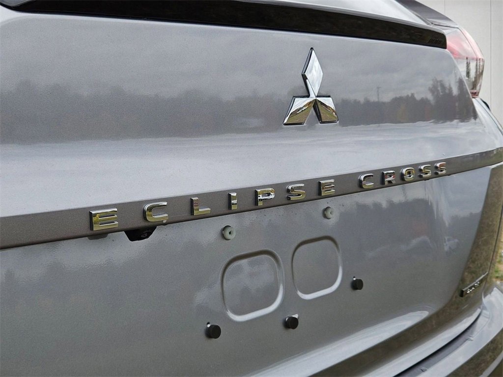 New 2026 Mitsubishi Eclipse Cross Black Edition image 10