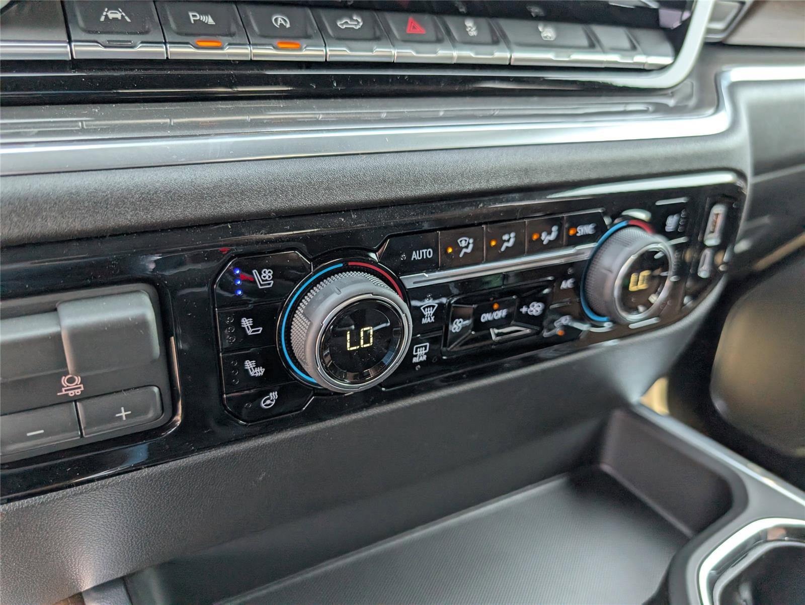 New 2026 Chevrolet Silverado 1500 High Country image 36