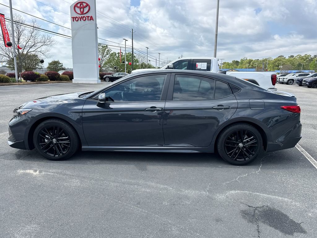 Certified 2025 Toyota Camry SE FWD image 6