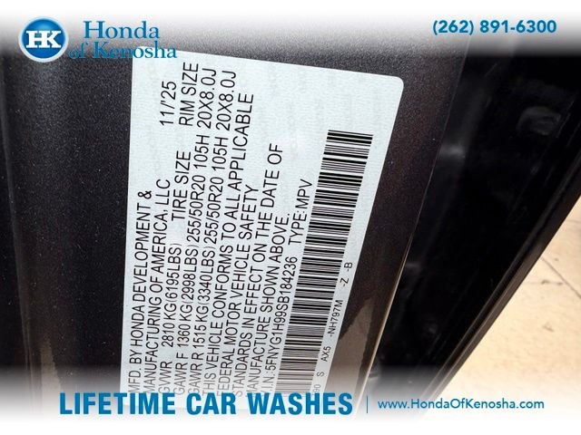 Used 2025 Honda Pilot Black Edition image 4