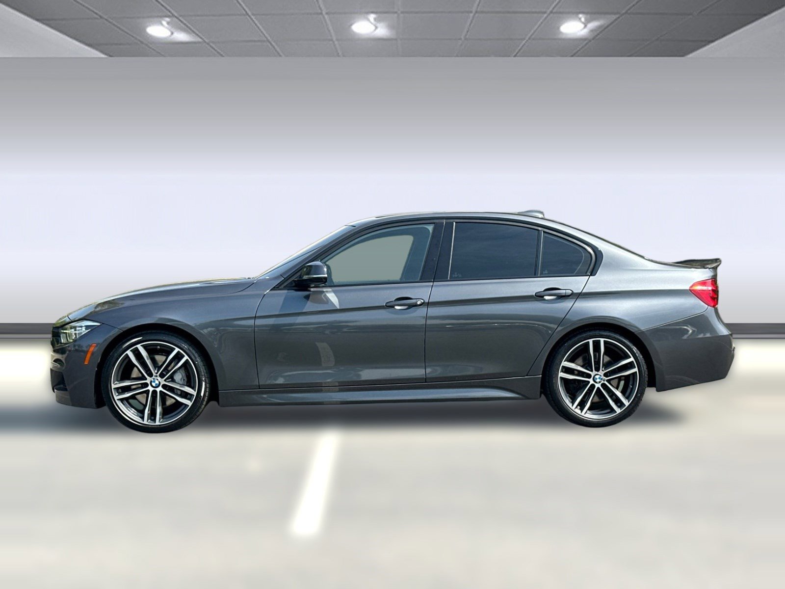 Used 2018 BMW 340i Sedan w/ Premium Package image 2