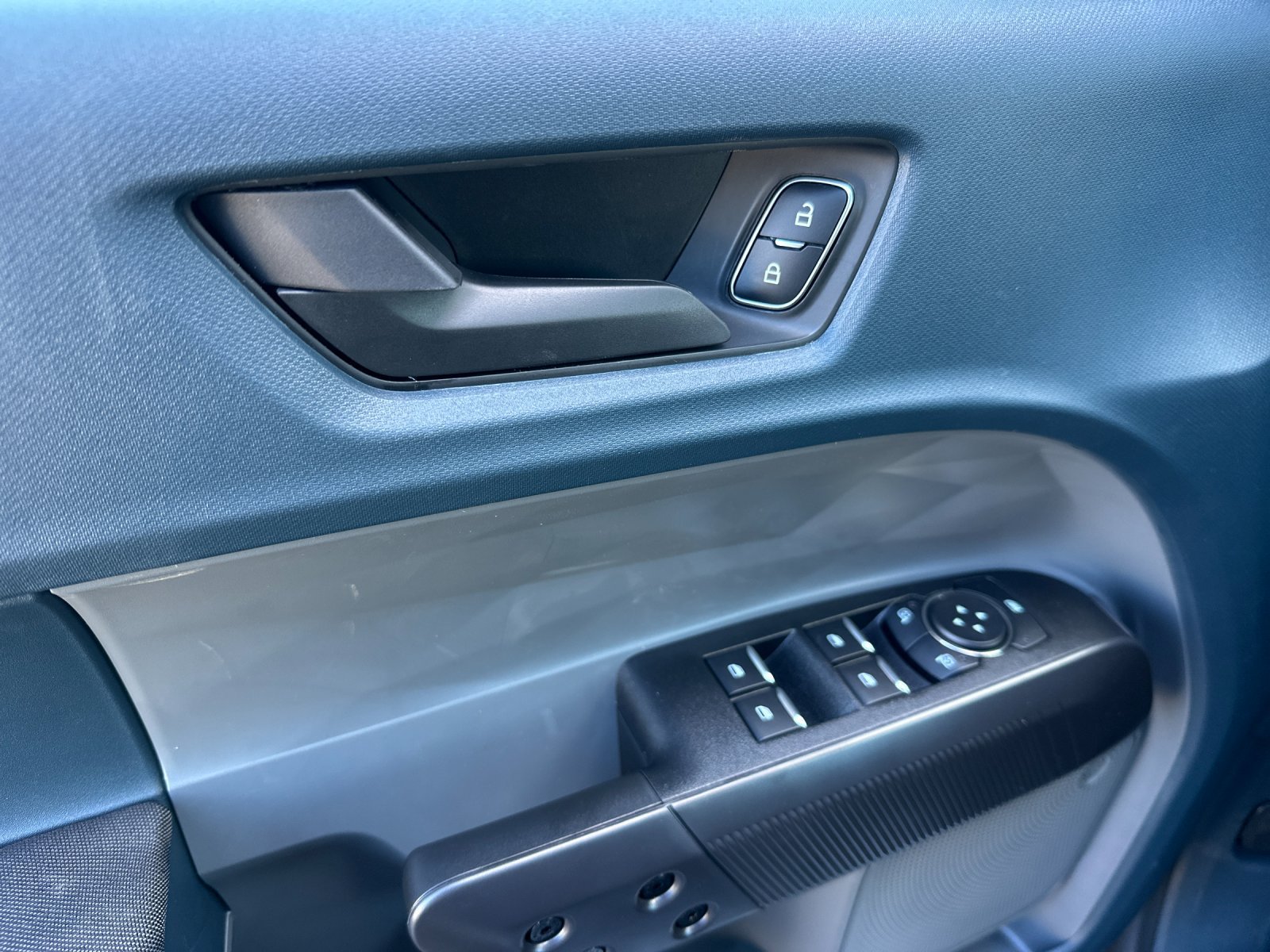 New 2026 Ford Maverick XL FWD image 10