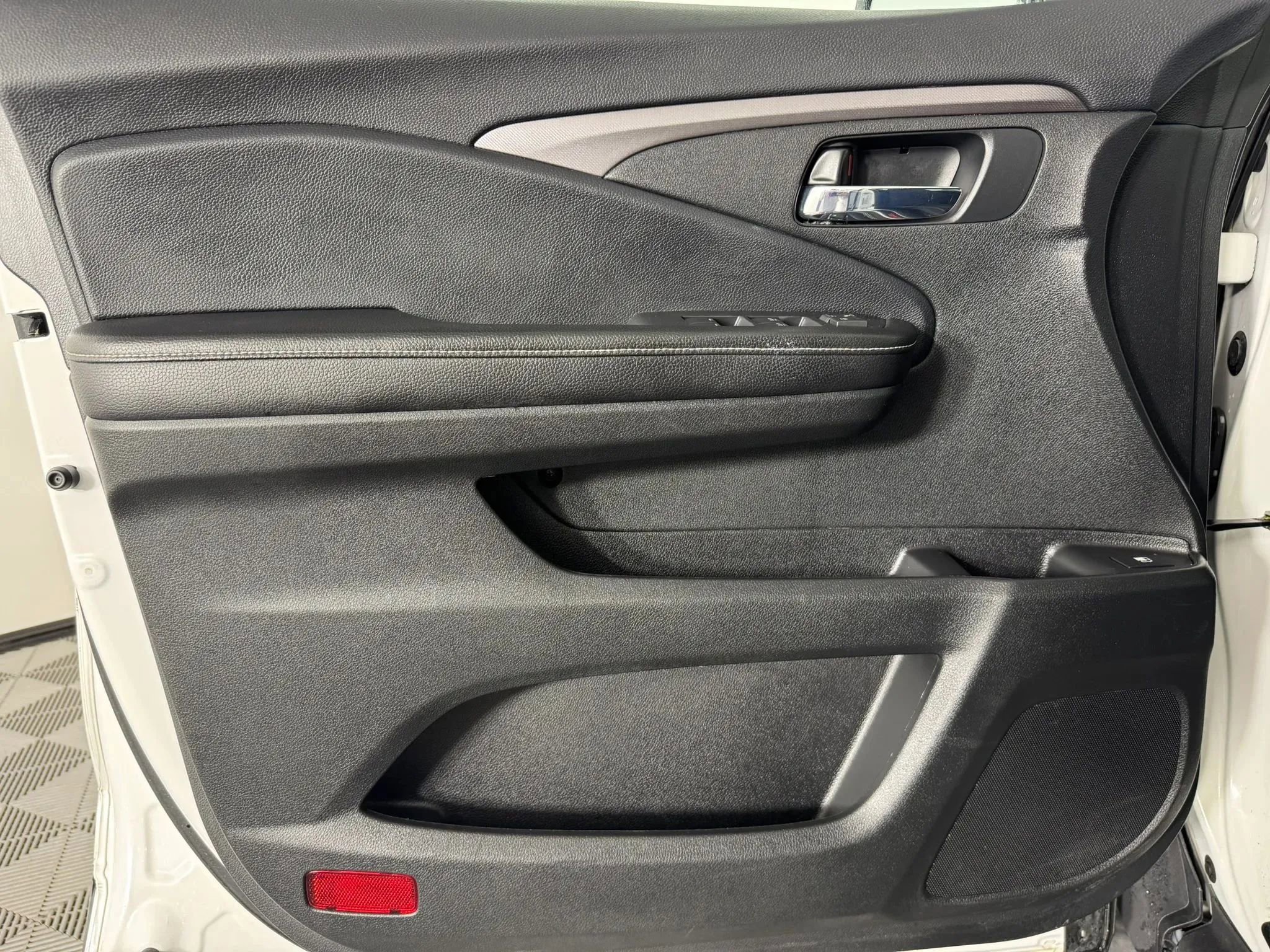 Used 2021 Honda Ridgeline Sport image 33