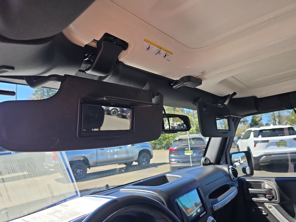 Used 2013 Jeep Wrangler Unlimited Sahara w/ Connectivity Group image 12