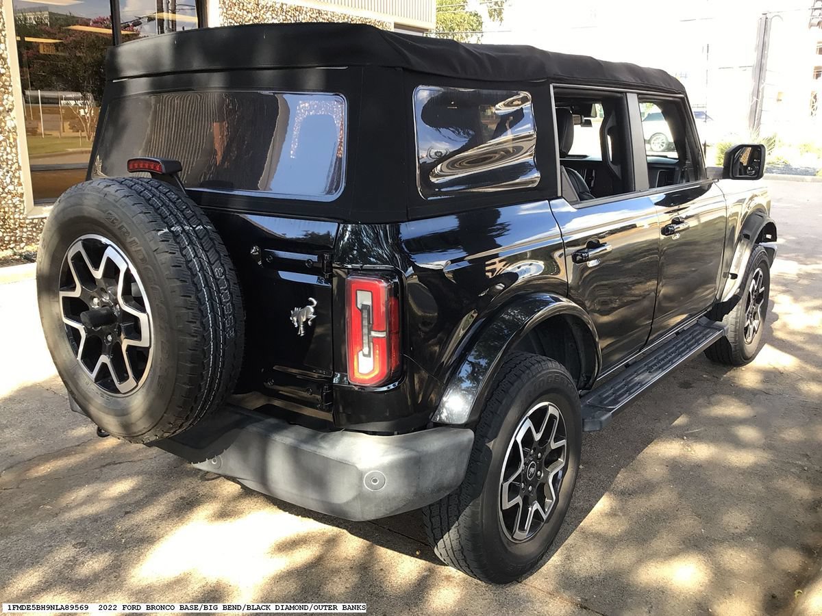 Used 2022 Ford Bronco Outer Banks AWD/4WD image 5