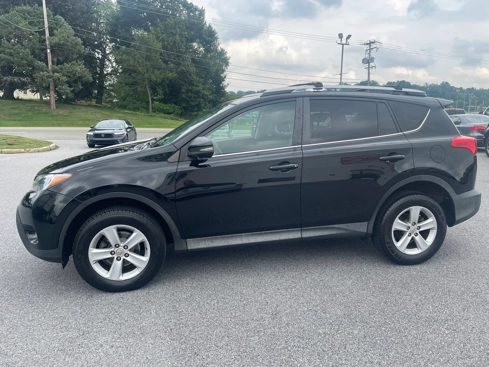 Used 2013 Toyota RAV4 XLE AWD/4WD image 21