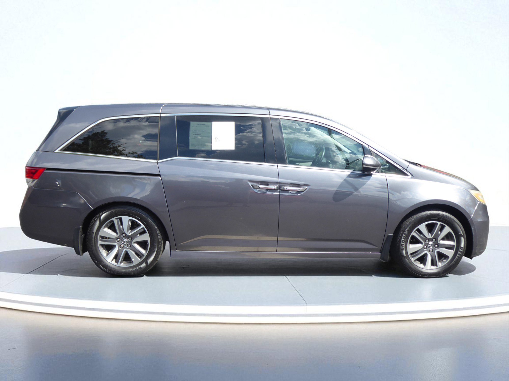 Used 2016 Honda Odyssey Touring Elite image 6