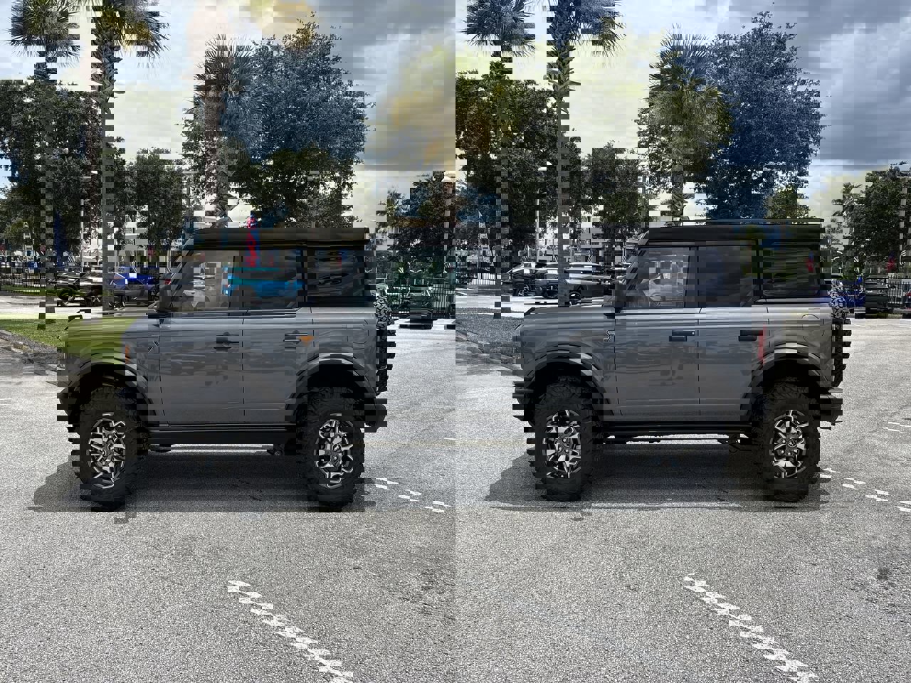 New 2025 Ford Bronco Badlands image 6