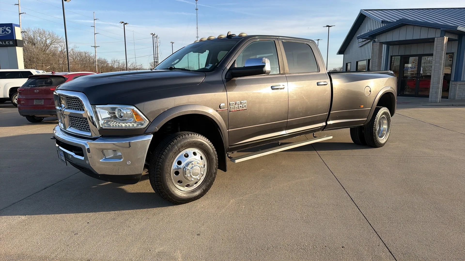 Used 2016 RAM 3500 Laramie image 5