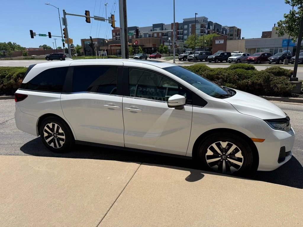 Used 2026 Honda Odyssey EX-L image 5